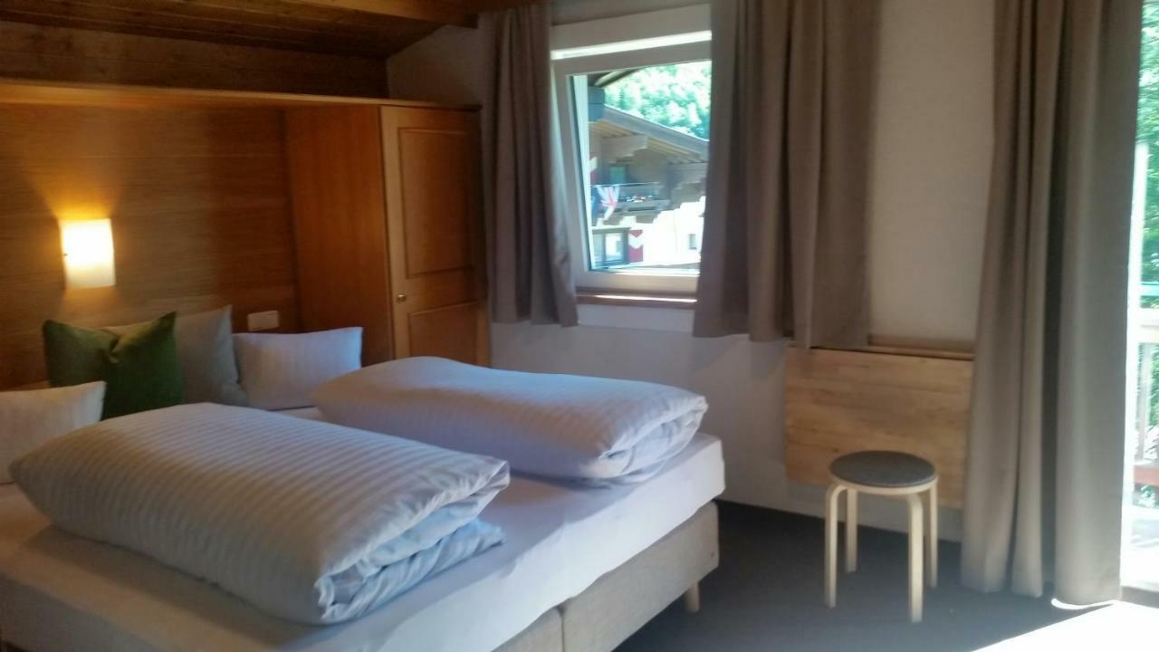 Bhome Gaestehaus B&B / Apartments Neukirchen am Grossvenediger Luaran gambar